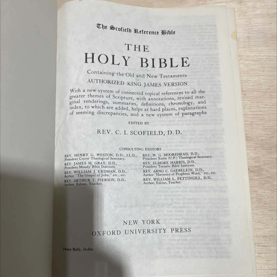 holy bible book, by rev. c. i. scofield, d.d., 1945 Hardcover