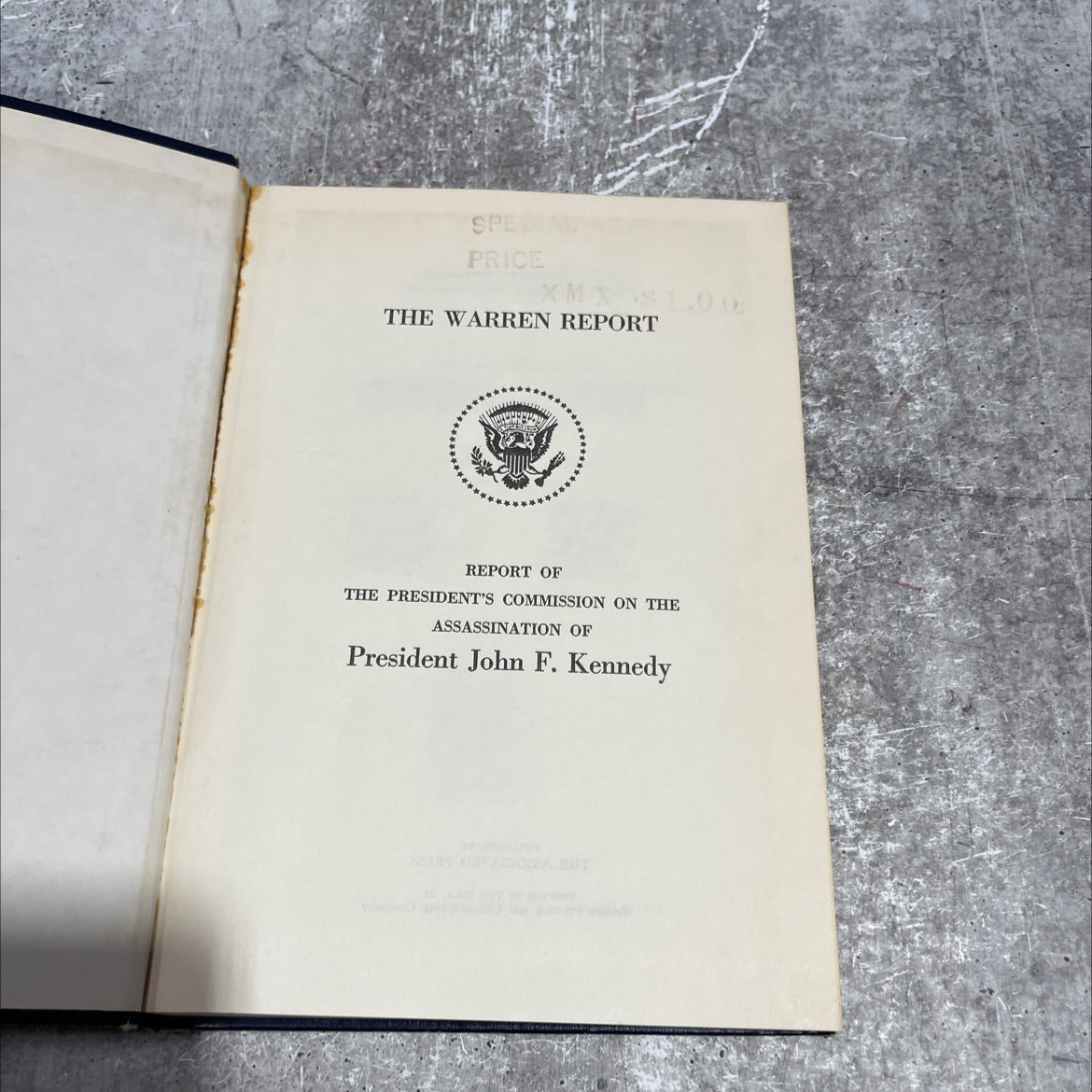 the warren report book, by president's commission on the assassination of president john f. kennedy, 1964 Hardcover